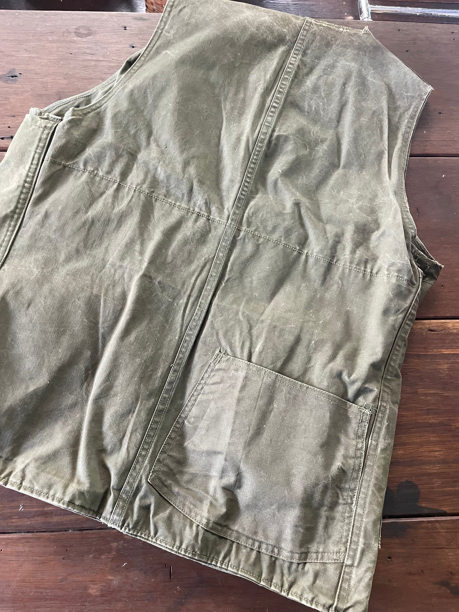 1940'S SUPER RARE HALF MOON HINSON HUNTING VEST – PAPA NUI 1940'S SUPER RARE HALF MOON HINSON HUNTING VEST – PAPA NUI