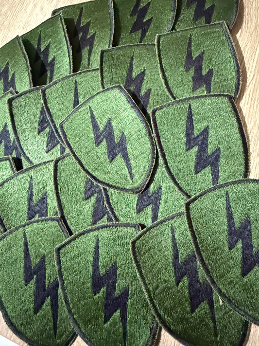 Bolt insignia patch set fully embroidered